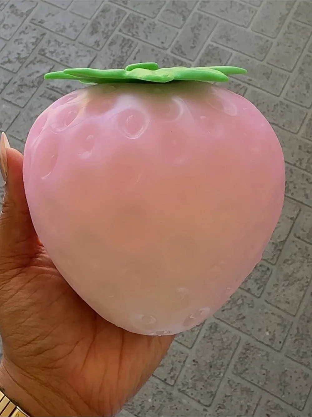 Color Changing Strawberry Squishy 🍓✨